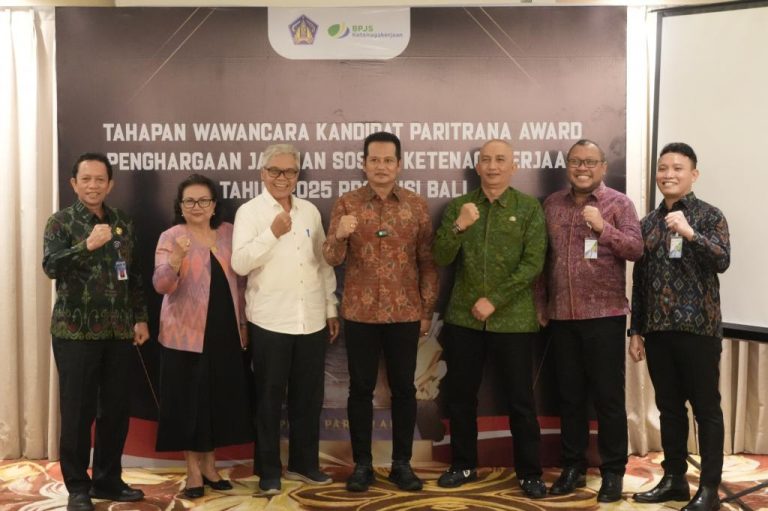 Bupati Kembang Tegaskan Komitmen Lindungi Pekerja