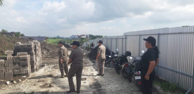 Satpol PP Tabanan Hentikan Pembangunan Villa