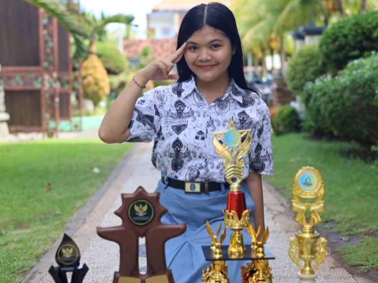 Dea, Anak Nelayan Buleleng Tembus ITB Lewat Jalur Prestasi