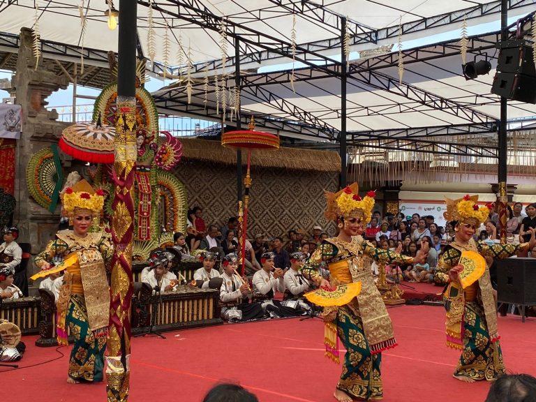Sanggar Pranawa Swaram Tampil Memukau Perdana di PKB ke-47