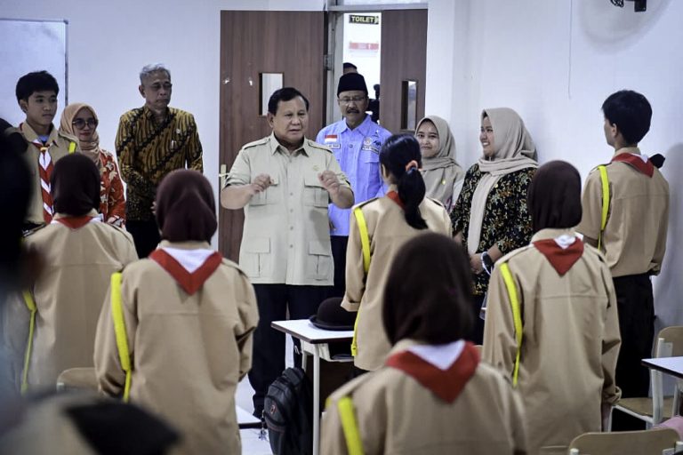 Prabowo Targetkan Pendirian 500 Sekolah Rakyat