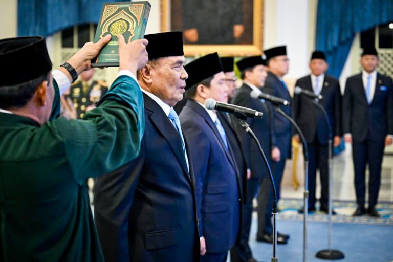 Reshuflle Kabinet Jilid 3, Dua Menteri dan 3 Wamen Dilantik