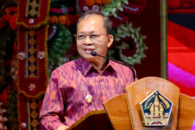 Gubernur Buka Utsawa Dharma Gita XXXII, Tekankan Seni dan Agama Harus Jadi Prioritas di Bali