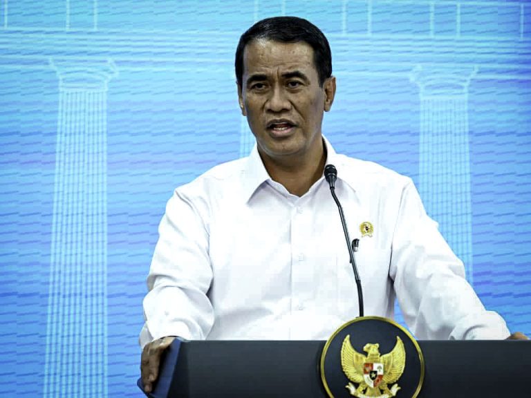 Di Tengah Krisis Pupuk Global, Pemerintah Pangkas Harga 20 Persen untuk Petani