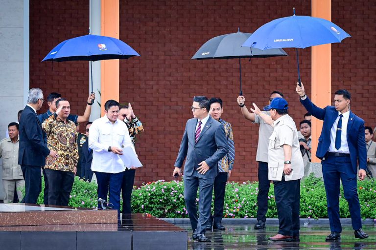 Prabowo Lakukan Kunjungan Sehari ke Australia