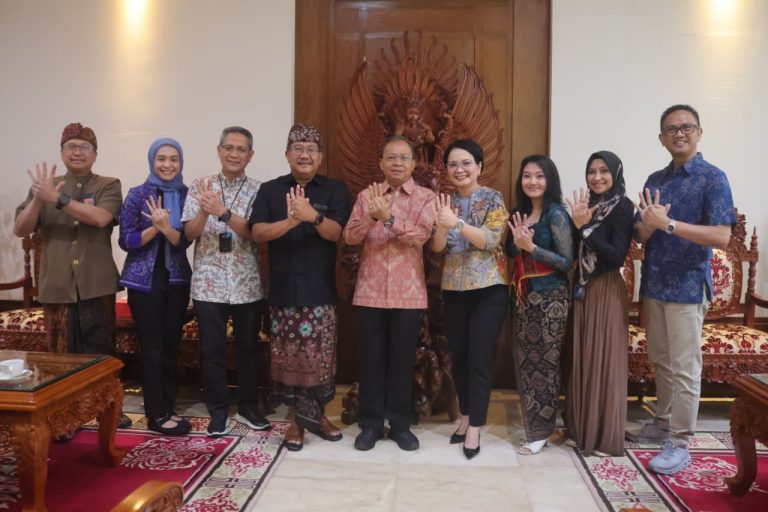 Dukung Turyapada Tower dan Pasang CCTV di Seluruh Bali