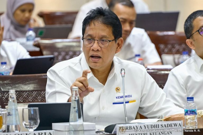 Raker Komisi XI DPR RI Sepakati Penyertaan Modal Negara ke BUMN dan Badan Bank Tanah
