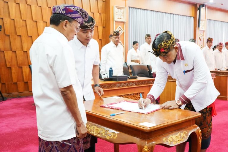 Gubernur Koster: Segera Tuntaskan Konsep SDM Bali Unggul