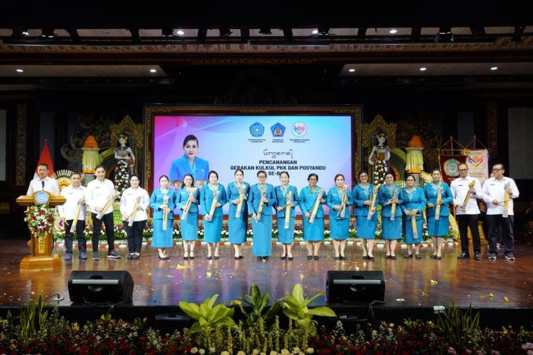 Gotong Royong dan Kebersihan Dimulai dari Rumah