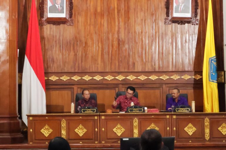 Gubernur dan DPRD Bali Satukan Tekad Jaga Masa Depan Pulau Dewata
