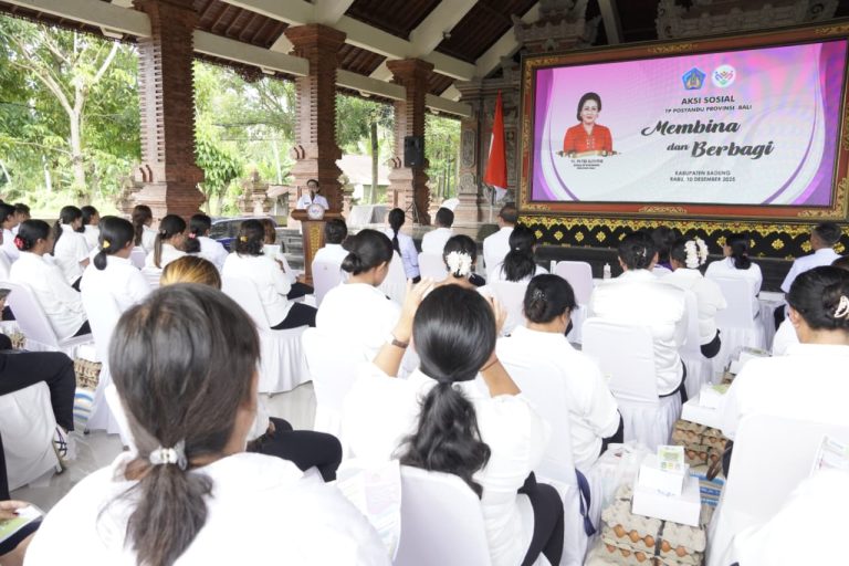 Posyandu Desa Adat Tegal Darmasaba Jadi Lokasi Aksi Sosial TP Posyandu Bali