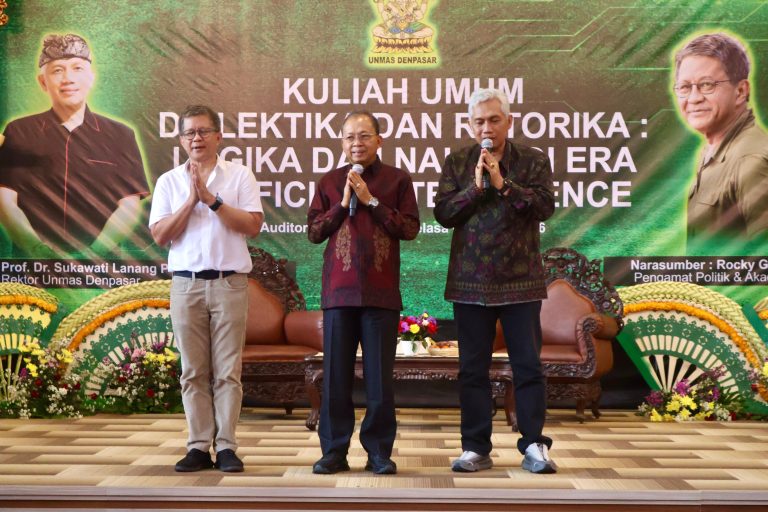 Gubernur Koster Ajak Mahasiswa Manfaatkan AI Tanpa Tinggalkan Jati Diri