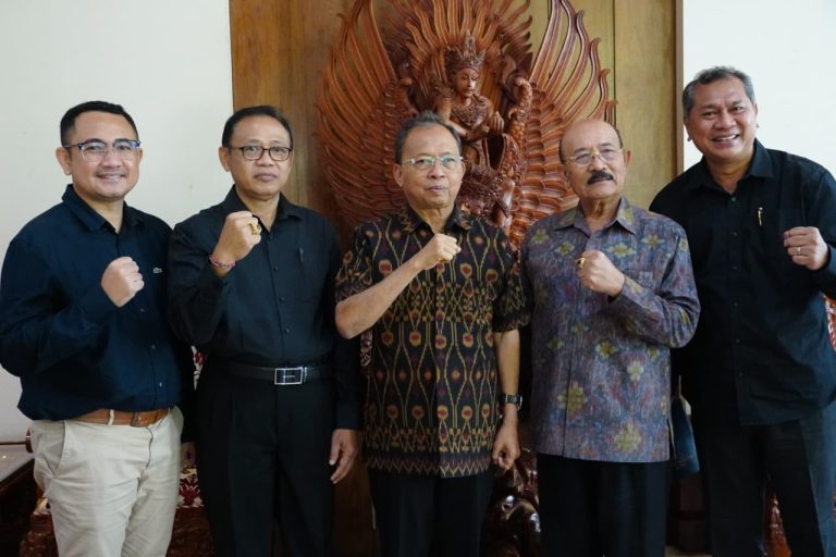 Gubernur Koster Dorong Penguatan Produk Asli Bali