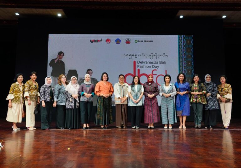 Dekranasda Bali Fashion Day 2026 Catat Transaksi Penjualan Rp255 Juta