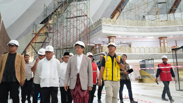 Menag Tinjau Progres Pembangunan Rumah Ibadah di IKN