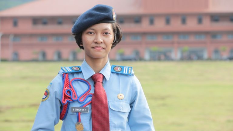 Siswi SMA Taruna Nusantara Titipkan Harapan Masa Depan pada Prabowo