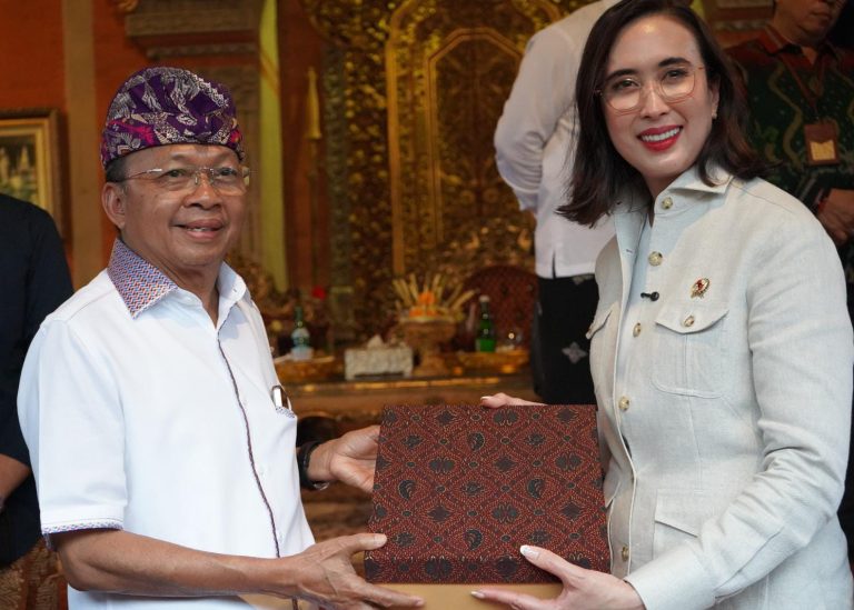 Cetak Rekor Tertinggi Kunjungan Wisman ke Bali