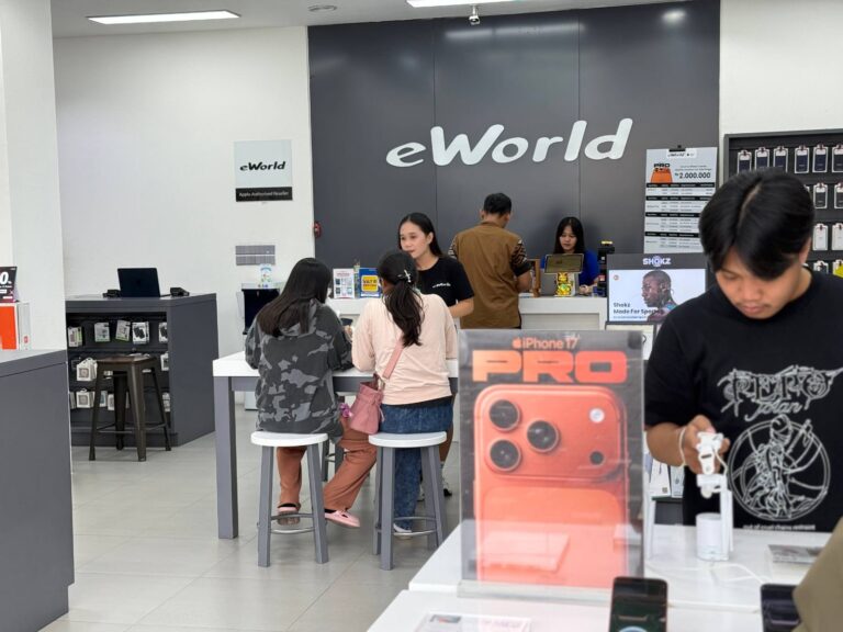 Mau Beli iPhone? Cellular World Solusi Terlengkap