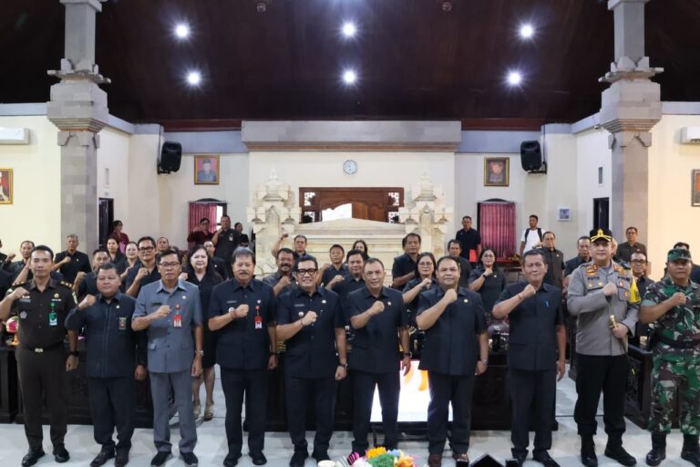Bupati Sanjaya Sampaikan LKPJ 2025 pada Rapat Paripurna DPRD Tabanan