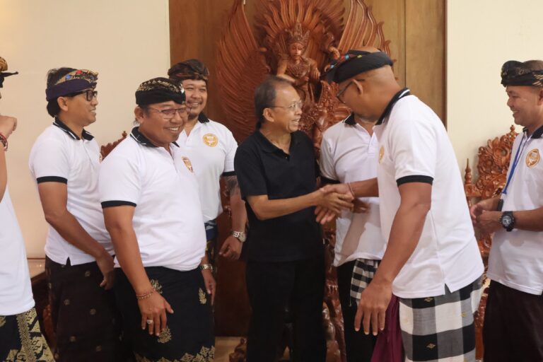 Koster Dukung Gerakan Ekonomi Kerakyatan yang Berdayakan Warga Lokal