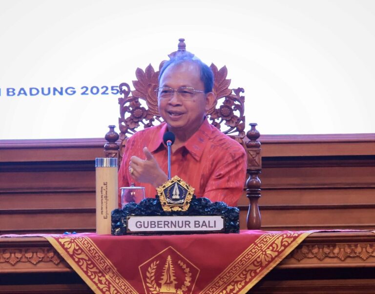 Gubernur Koster Minta Perbekel ‘Jengah’ Kelola Sampah Berbasis Sumber