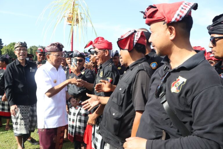 Gubernur Koster Tekankan Peran Strategis Keamanan Berbasis Desa Adat