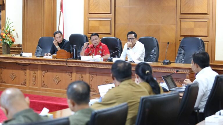 DPRD Badung Masukkan Kearifan Lokal Bali dalam Ranperda Ormas
