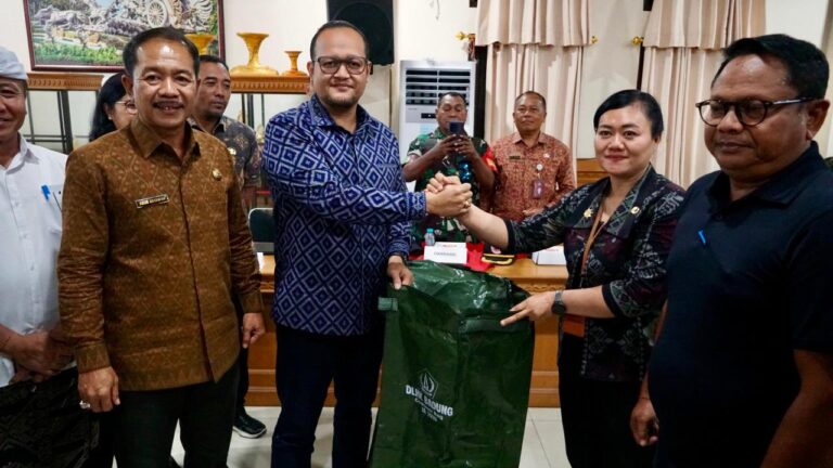 Wabup Bagus Alit Sucipta Pimpin Evaluasi PSBS
