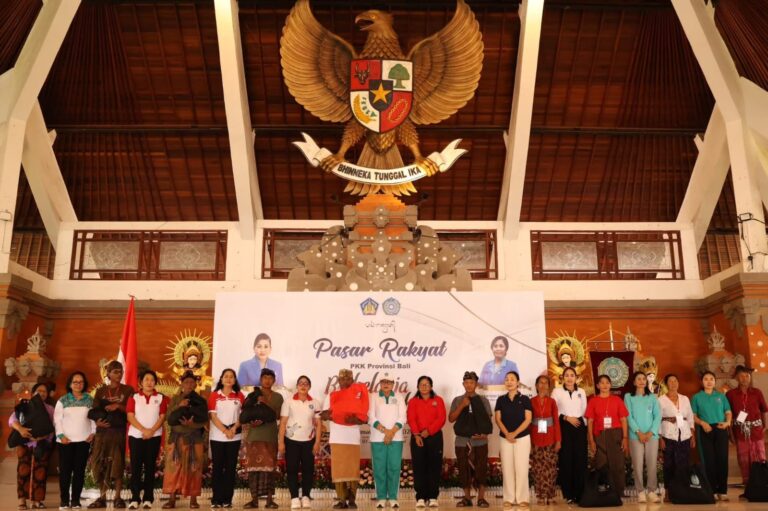 Pasar Rakyat TP PKK Bali di Tabanan Dorong UMKM dan Perkuat Semangat Berbagi