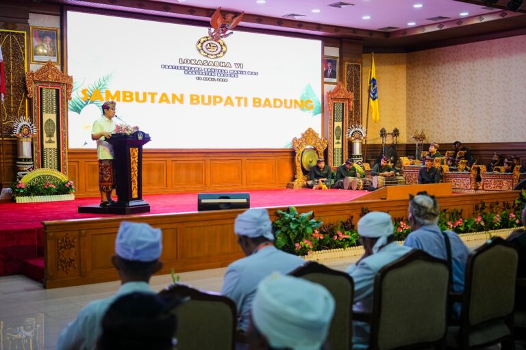 Penguatan Adat Jadi Kunci Badung Hadapi Tantangan Pariwisata Modern
