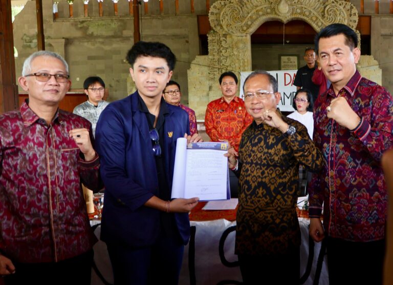 Gubernur Koster Tegaskan Spirit Sama Tuntaskan Persoalan Sampah
