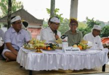 Bupati Adi Arnawa Hadiri Ngenteg Linggih di Subak Aban