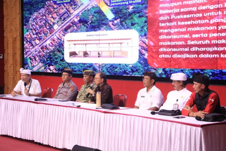 Gubernur Koster Tegaskan Disiplin Total demi Kesucian Karya IBTK 2026