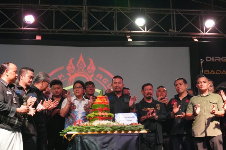 Wagub Giri Prasta Ajak Laskar Bali Shanti Perkuat Sinergi Jaga Kedamaian Bali