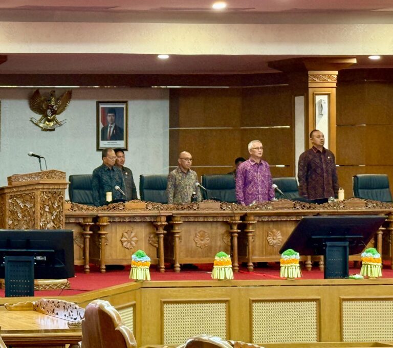 Seluruh Fraksi DPRD Bali Apresiasi Dua Raperda Strategis