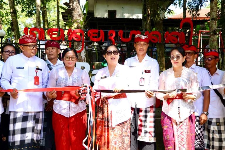 Bunda Rai Hadirkan Taman Ramah Anak di Pura Luhur Batukau