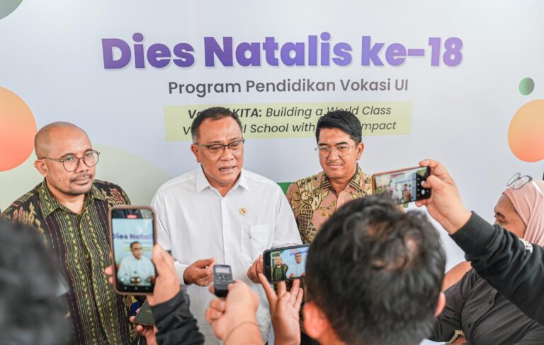 Menteri Jumhur: Jangan Hanya Jadi Generasi Digital