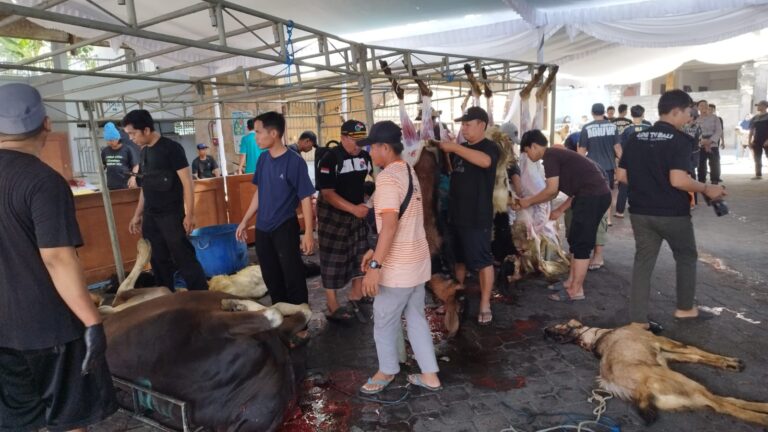 LDII Bali  Jaga Tradisi “Ngejot” demi Harmoni Kebinekaan