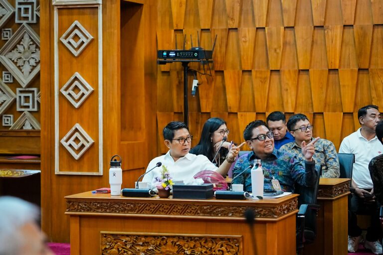 Bupati Adi Arnawa Hadiri Pembahasan “Groundbreaking” PSEL Denpasar Raya