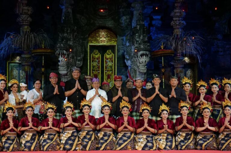 Bupati Sanjaya Apresiasi Gong Kebyar Wanita Tabanan