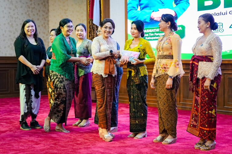 TP. PKK Sosialisasikan Badung Peduli Residu dan Optimalisasi Bank Sampah Mangu Srikandi