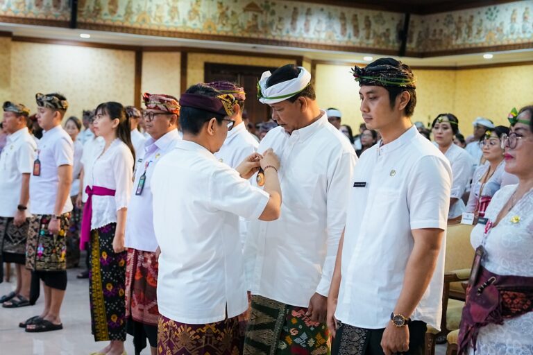 Pelantikan 156 Pejabat, Bupati Adi Arnawa Perkuat Birokrasi Merit untuk Pelayanan Publik Badung