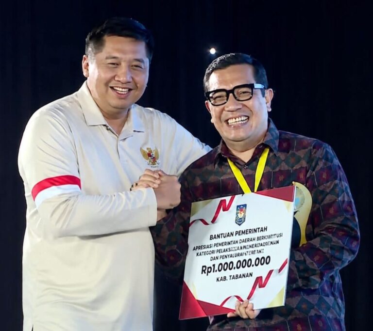 Bupati Sanjaya Antar Tabanan Raih Prestasi Nasional Pengentasan Stunting dan Kemiskinan 2026