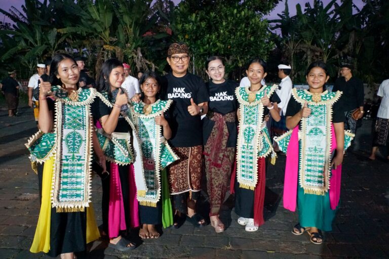 Bupati Adi Arnawa Tinjau Gladi Bersih Ped Aya Badung