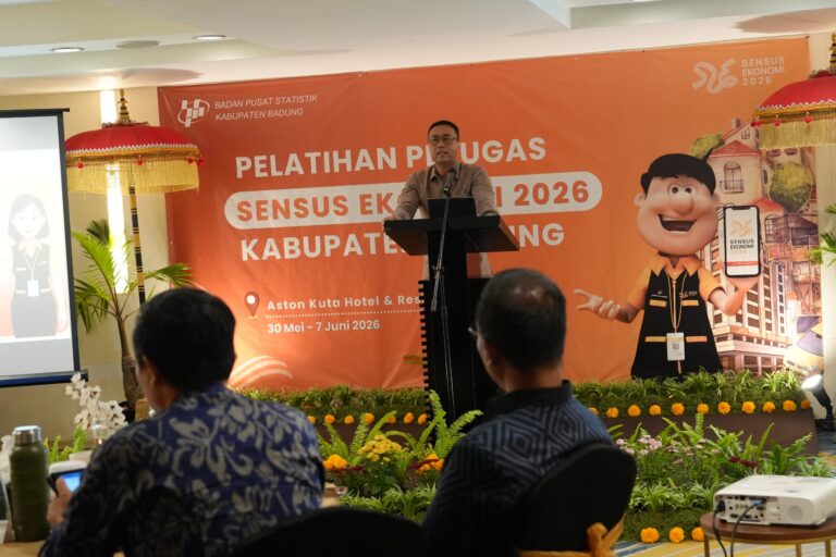 Sekda Badung Tutup Pelatihan Sensus Ekonomi 2026