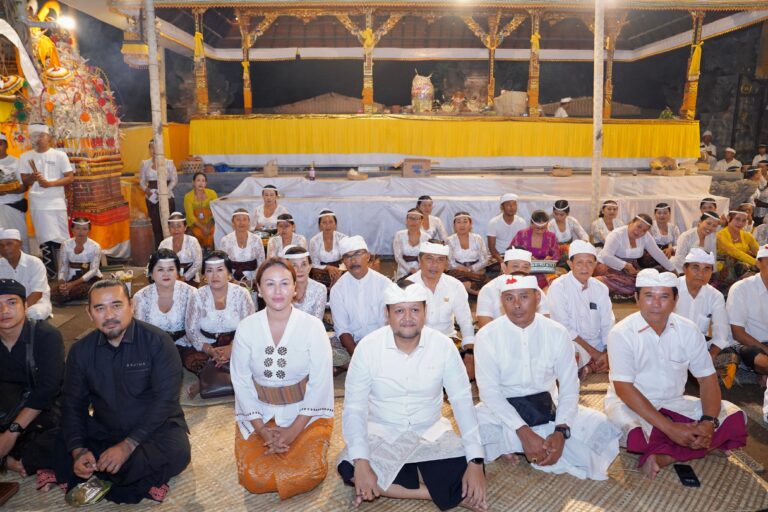 Wabup Badung Hadiri Nganyarin di Bongkasa, Dorong Inklusi Disabilitas dalam Kegiatan Adat