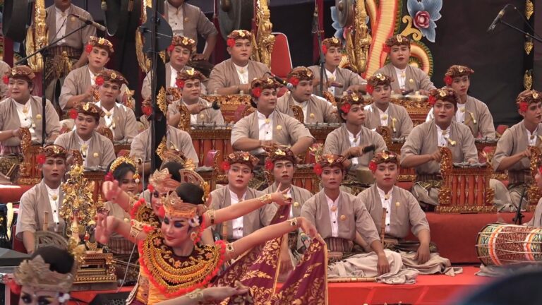 Tampil Spektakuler, Sanggar Seni Taksu Murti Kemanisan Pukau Penonton PKB 2026