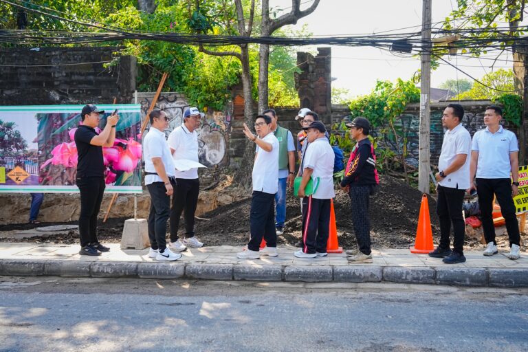 Inspeksi Pantai Kuta, Bupati Badung Pastikan Penataan Pedestrian Tingkatkan Daya Saing Wisata