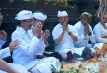 Gubernur Koster Hadiri Puncak Karya Panca Wali Krama Ulun Danu Batur